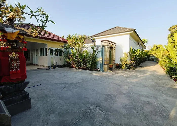 Twin Flower Bed & Breakfast Lovina