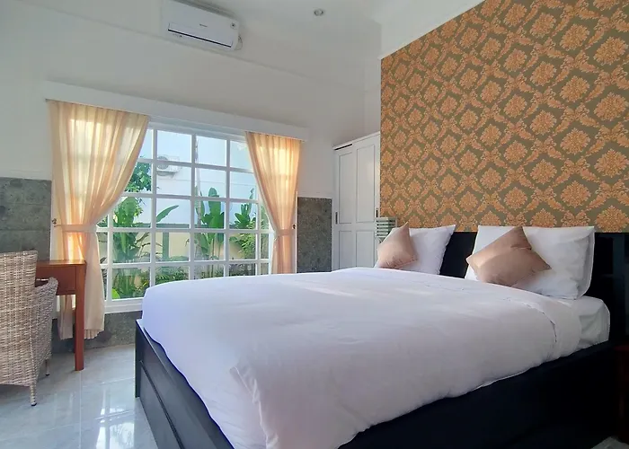 Twin Flower Bed & Breakfast 4*