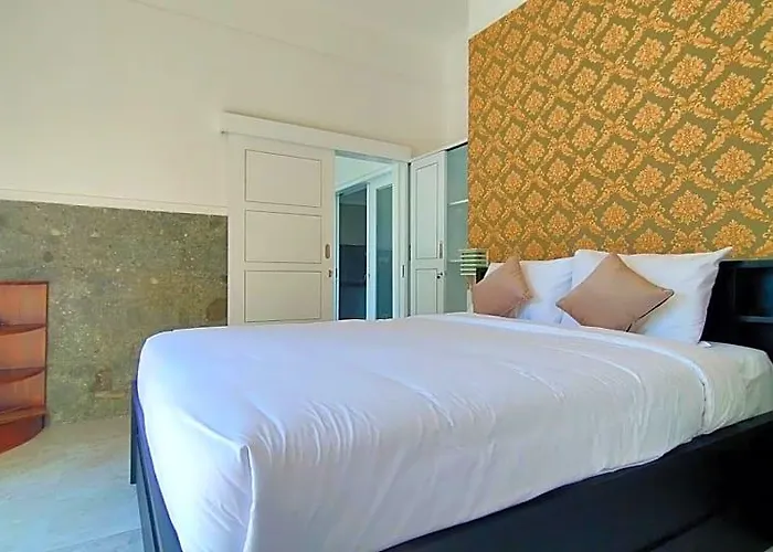 Bed & Breakfast Twin Flower 4*
